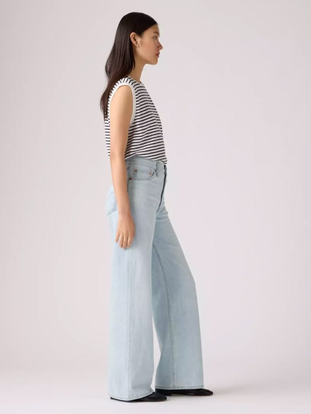 Levi's Ribcage Wide-Leg Linen+ Jeans - Luxury Trip Light Wash - Size 29 - Picture 5 of 6
